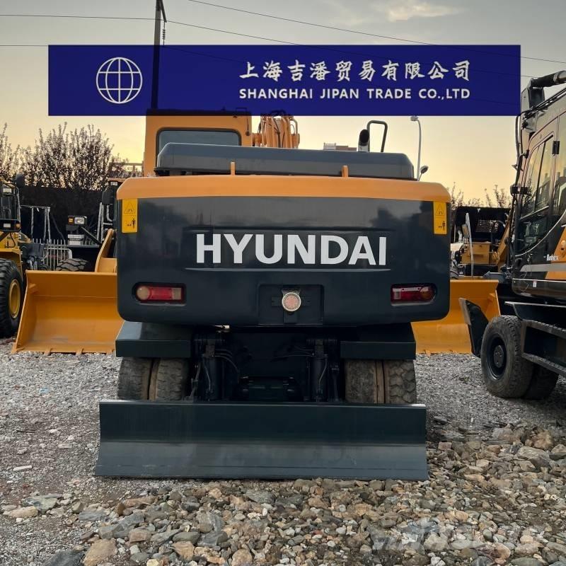 Hyundai R 150 W Wheeled excavators