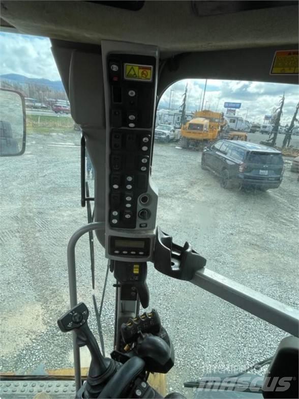 CAT 160M Graders
