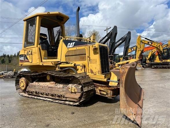 CAT D4G Crawler dozers
