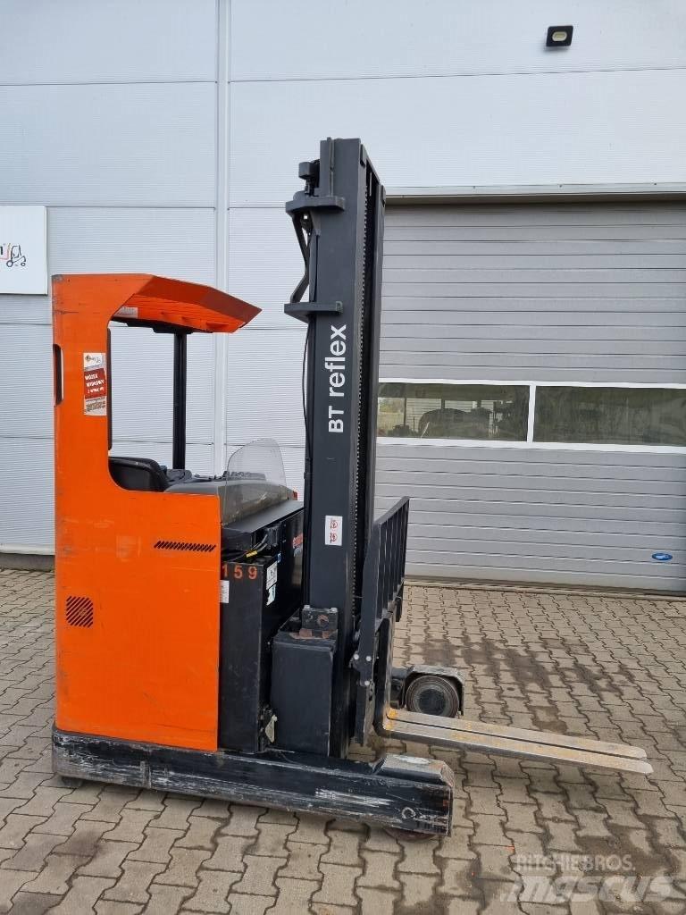 BT RR E 160 M Reach truck