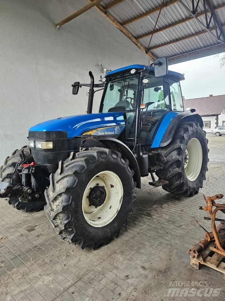 New Holland TM 140 Tractors