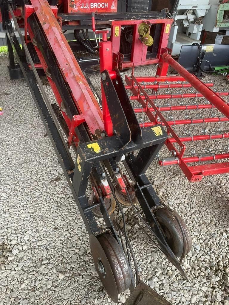  JJ Broch Arco-1 Beet harvesters