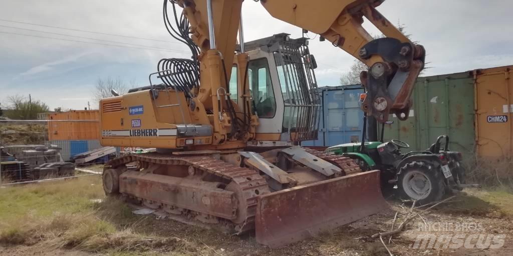 Liebherr R 932 T Special excavators