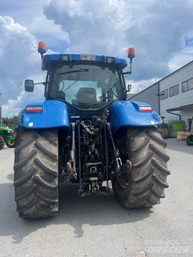New Holland T 7060 Tractors