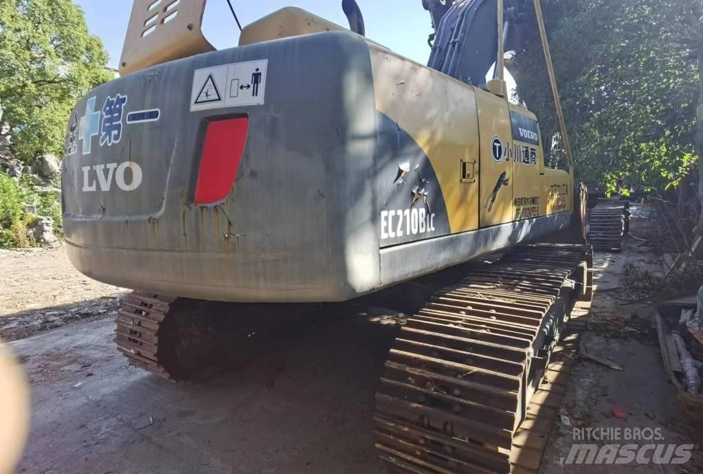 Volvo EC 210 B LC Crawler excavators