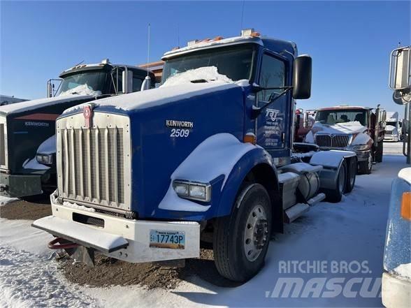 Kenworth T800 Prime Movers