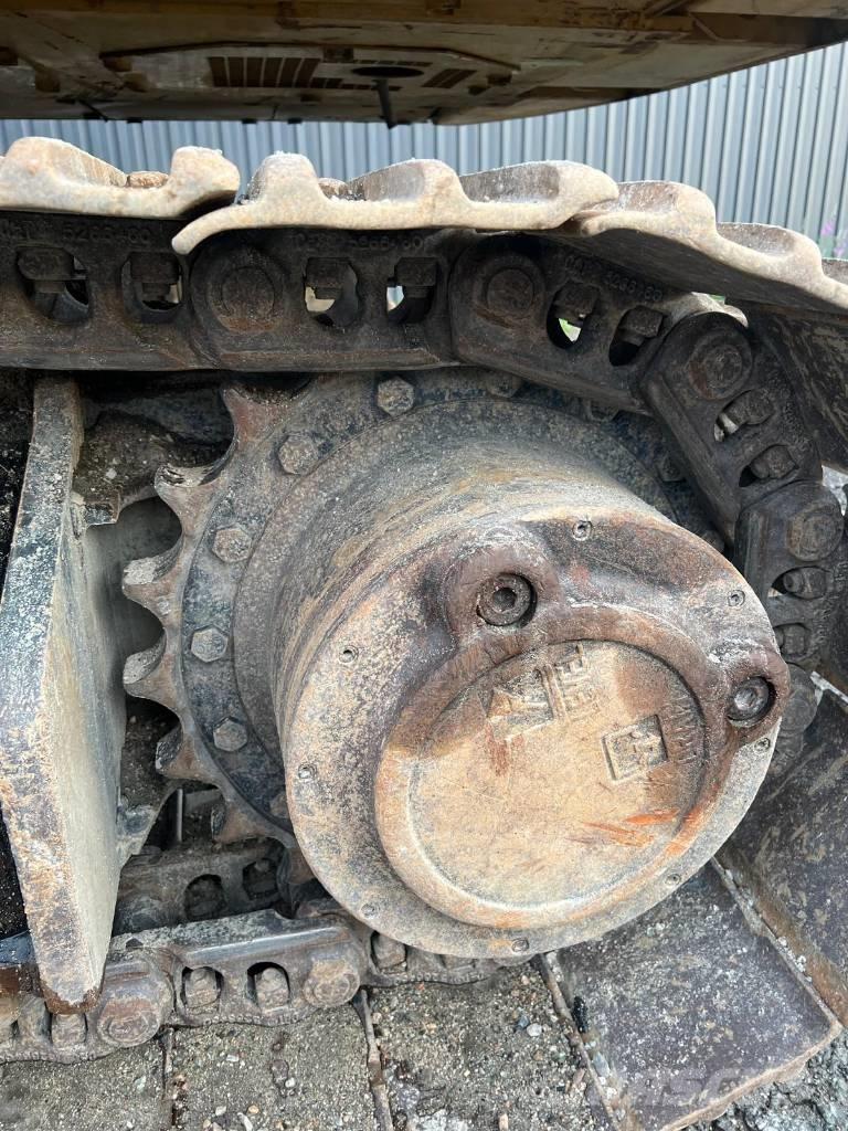 CAT 326 Crawler excavators