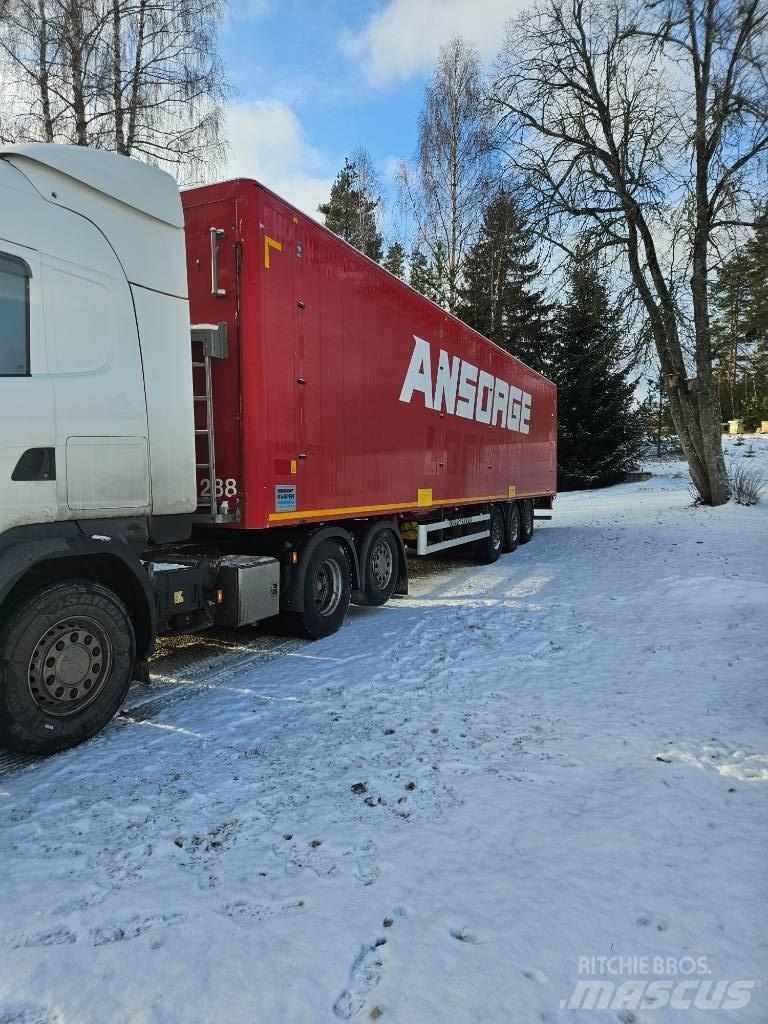 Knapen K200 Walking floor semi-trailers