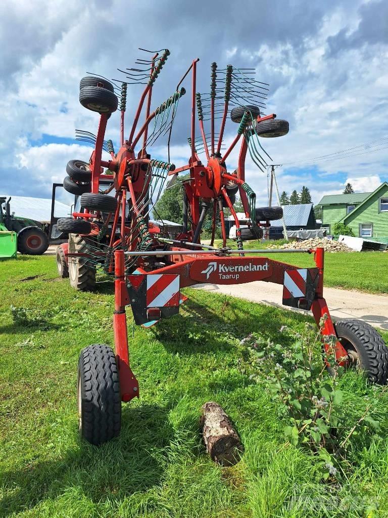 Kverneland 9472C Windrowers