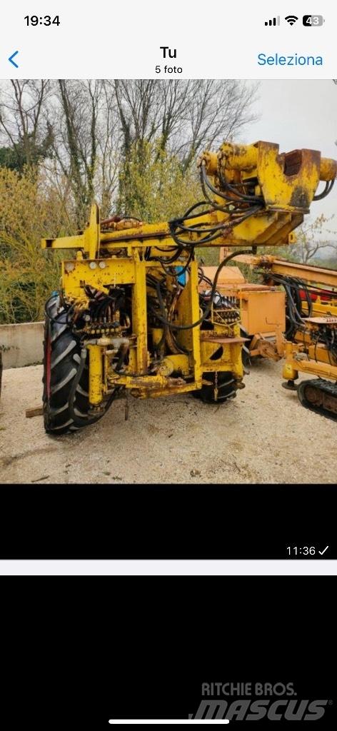 Atlas A  30 Waterwell drill rigs