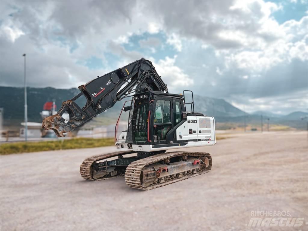 Hidromek 230 LC TX Crawler excavators