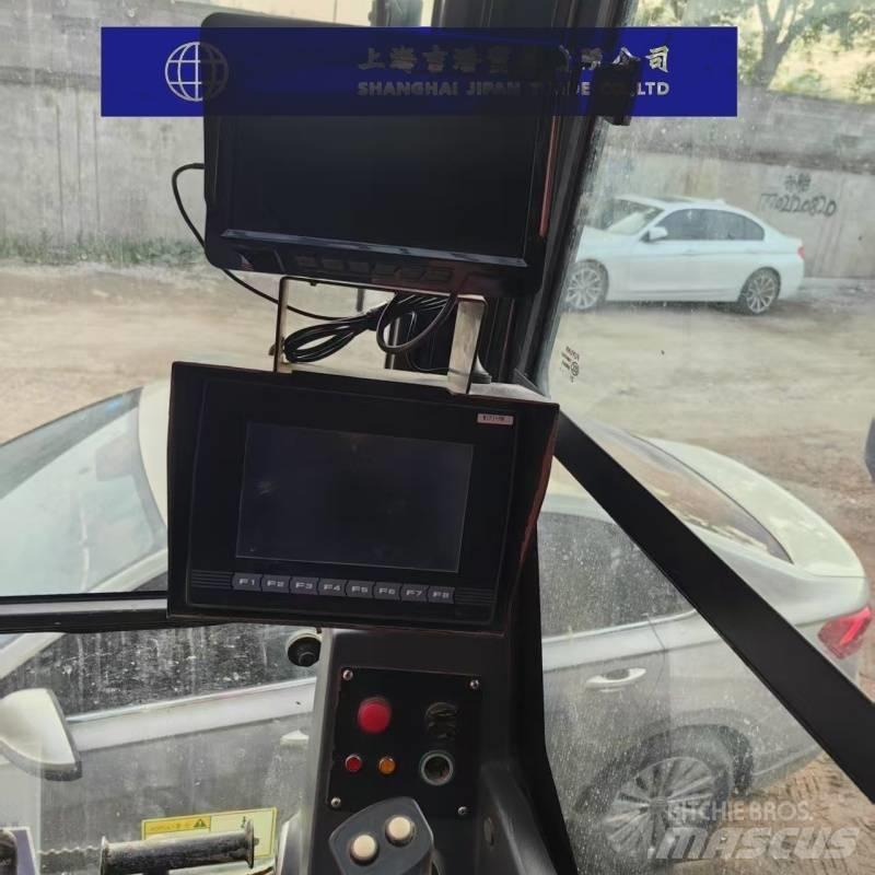 Sany SCC600A Track mounted cranes