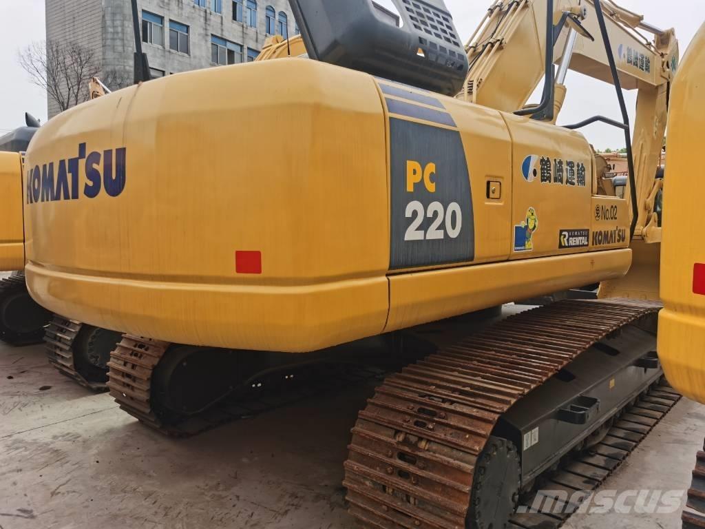 Komatsu PC 220-8 Crawler excavators