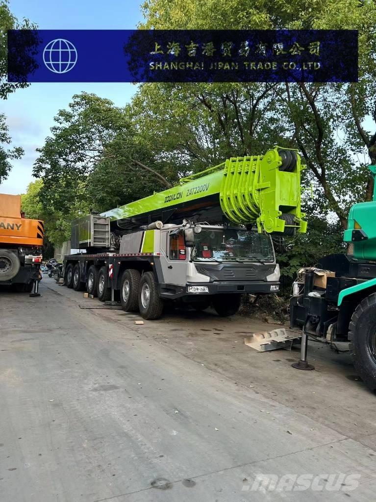 Zoomlion ZAT 2200 V All terrain cranes