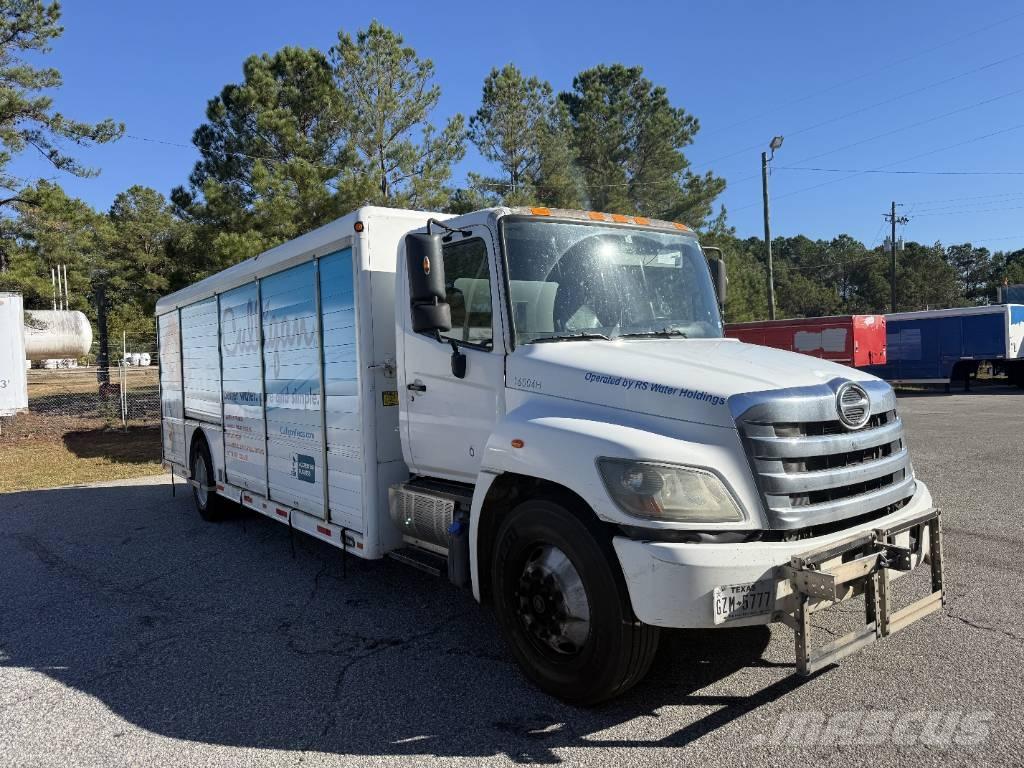 Hino 338 Beverage trucks