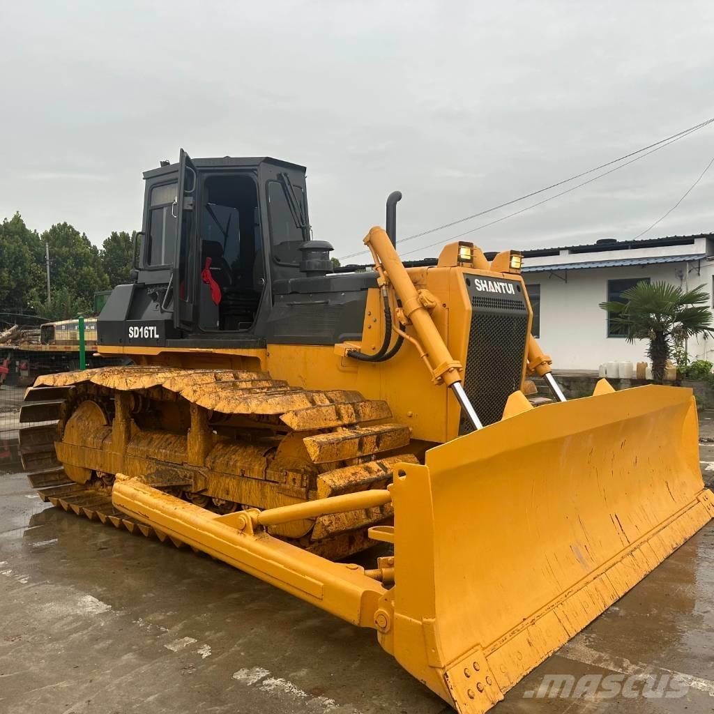 Shantui SD16 Crawler dozers