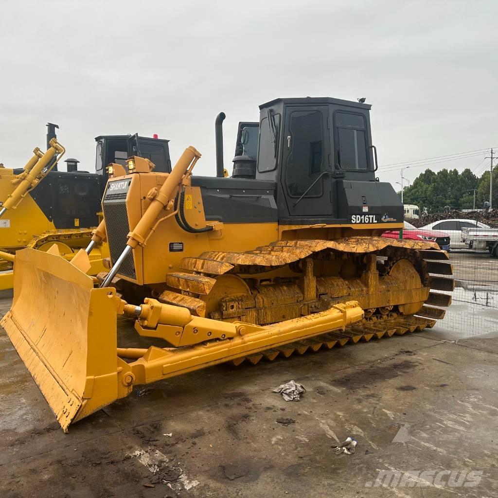 Shantui SD16 Crawler dozers