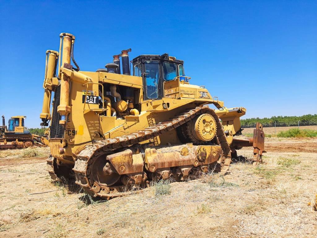 CAT D10 Crawler dozers