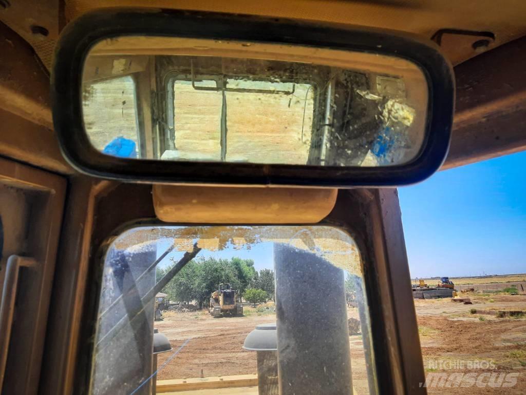CAT D10 Crawler dozers