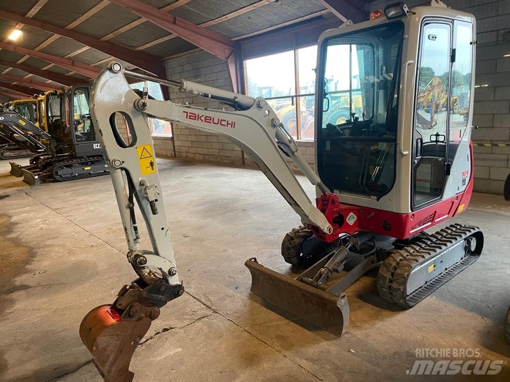 Takeuchi TB216 Mini excavators < 7t (Mini diggers)