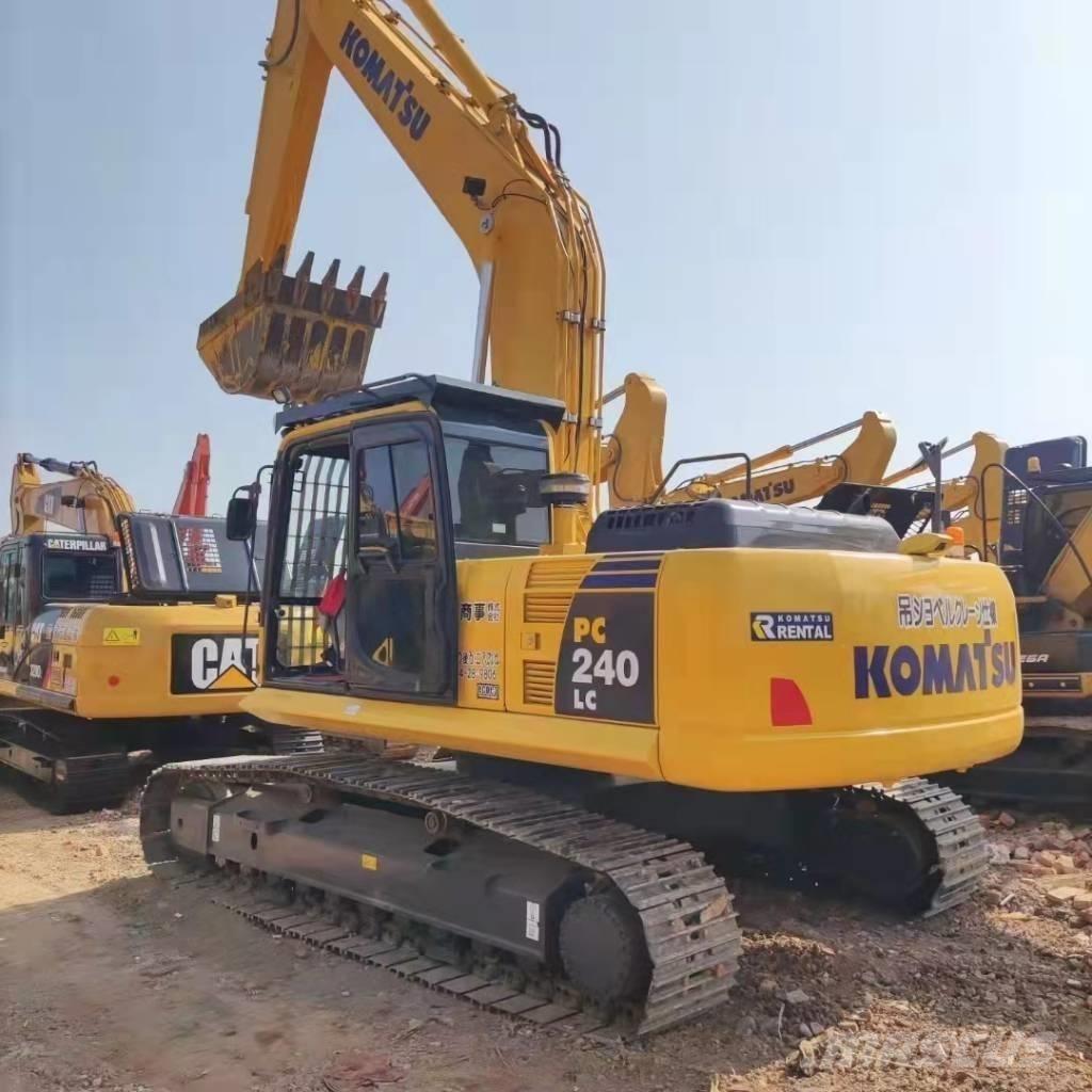 Komatsu PC 240 LC-8 Crawler excavators