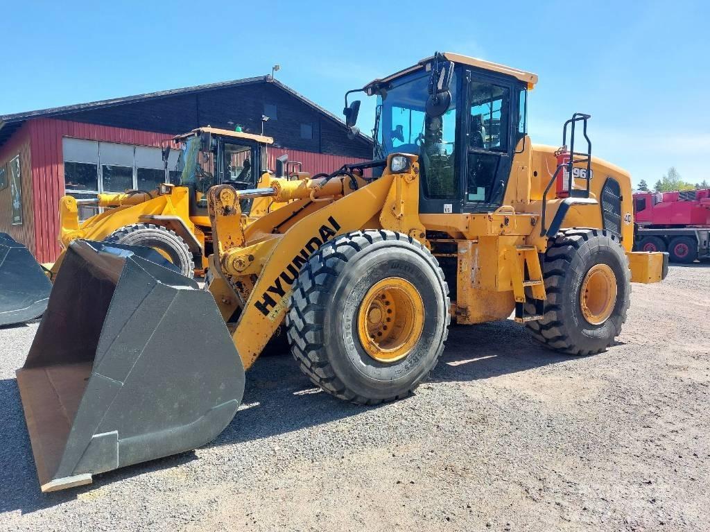 Hyundai HL 960 Wheel loaders