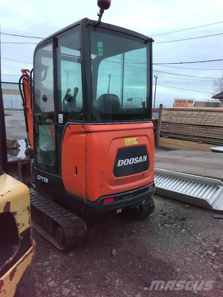 Doosan DX 19 Mini excavators < 7t (Mini diggers)