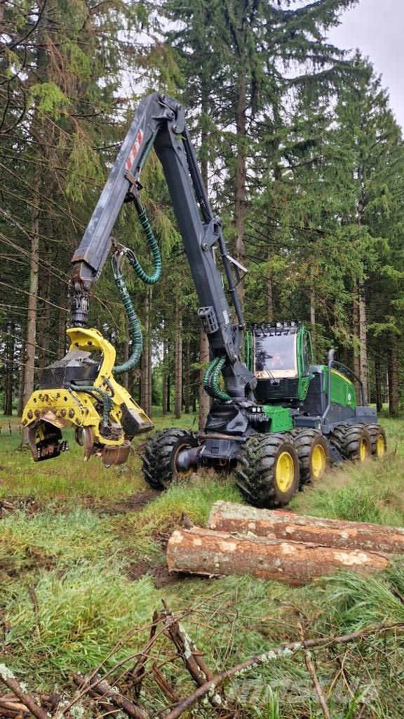 John Deere 1270 G Harvesters