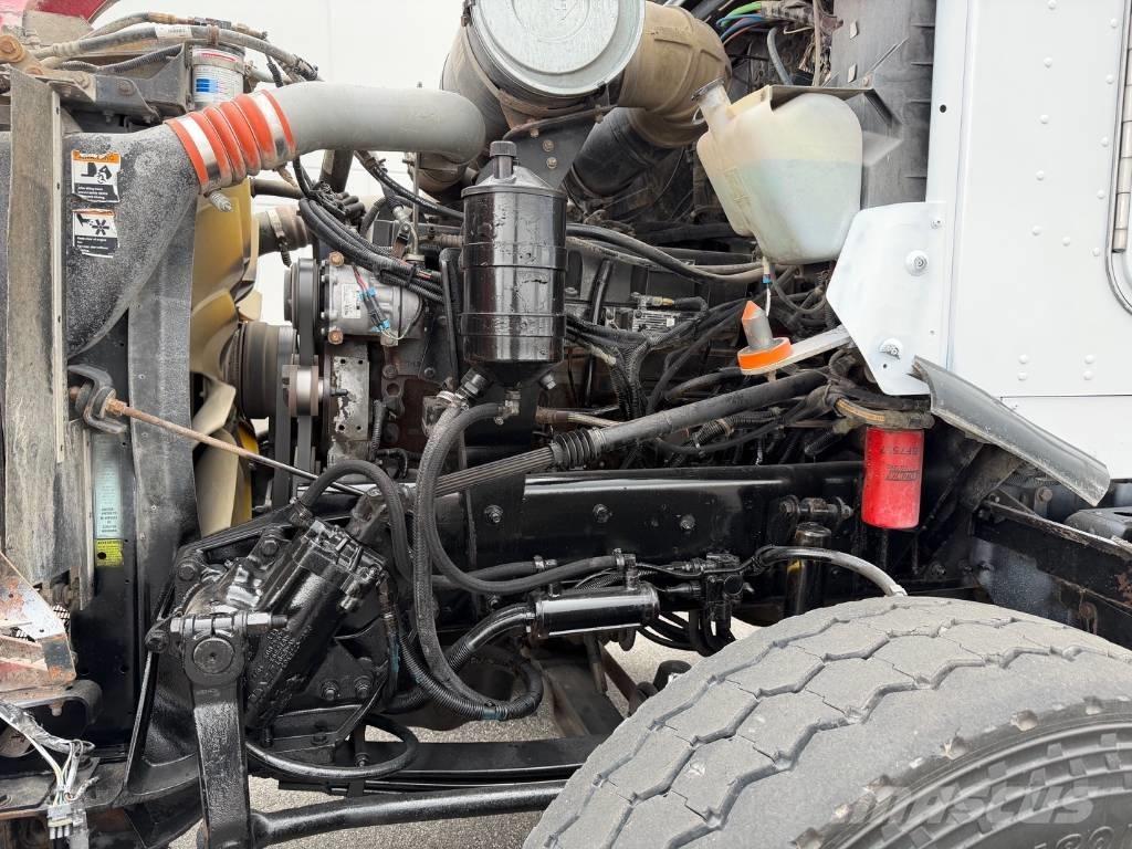 Kenworth T 800 Demountable trucks