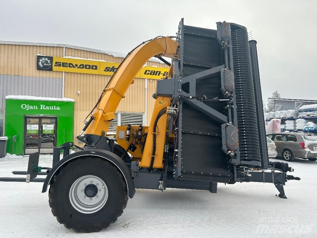 Elho Cobra 7710 T Forage harvesters