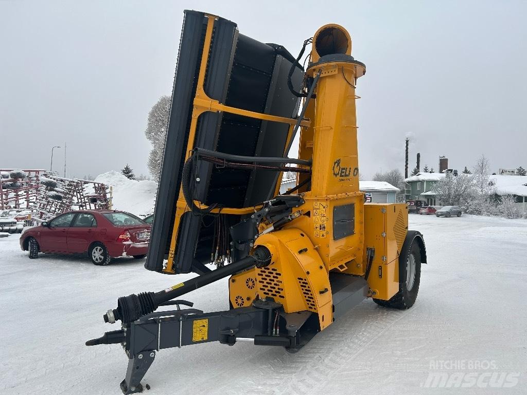 Elho Cobra 7710 T Forage harvesters