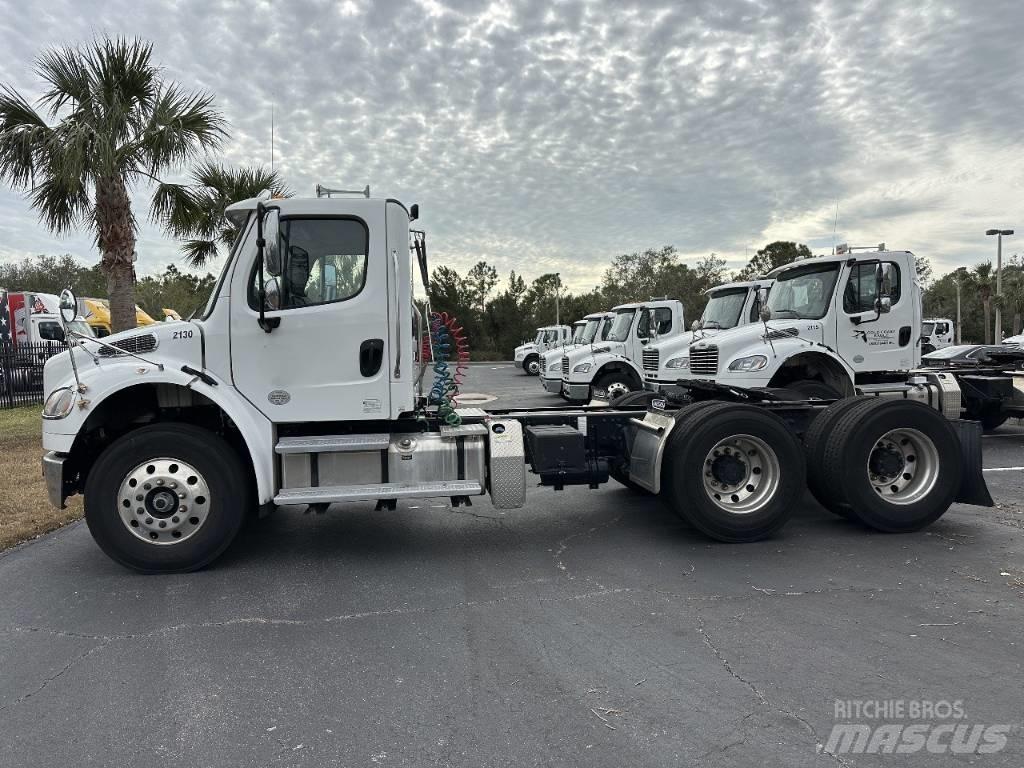 Freightliner M2 Prime Movers