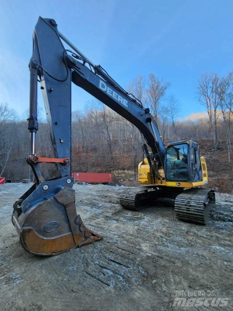 DEERE 245G LC Crawler excavators