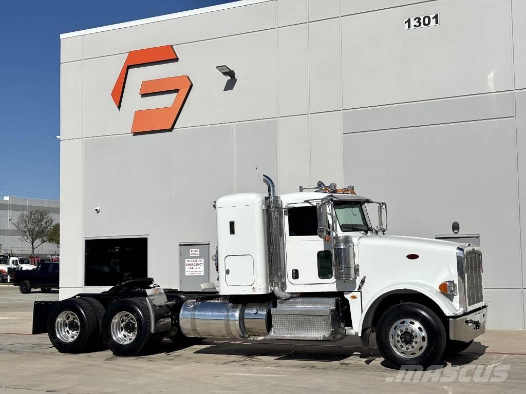 Peterbilt 367 Prime Movers