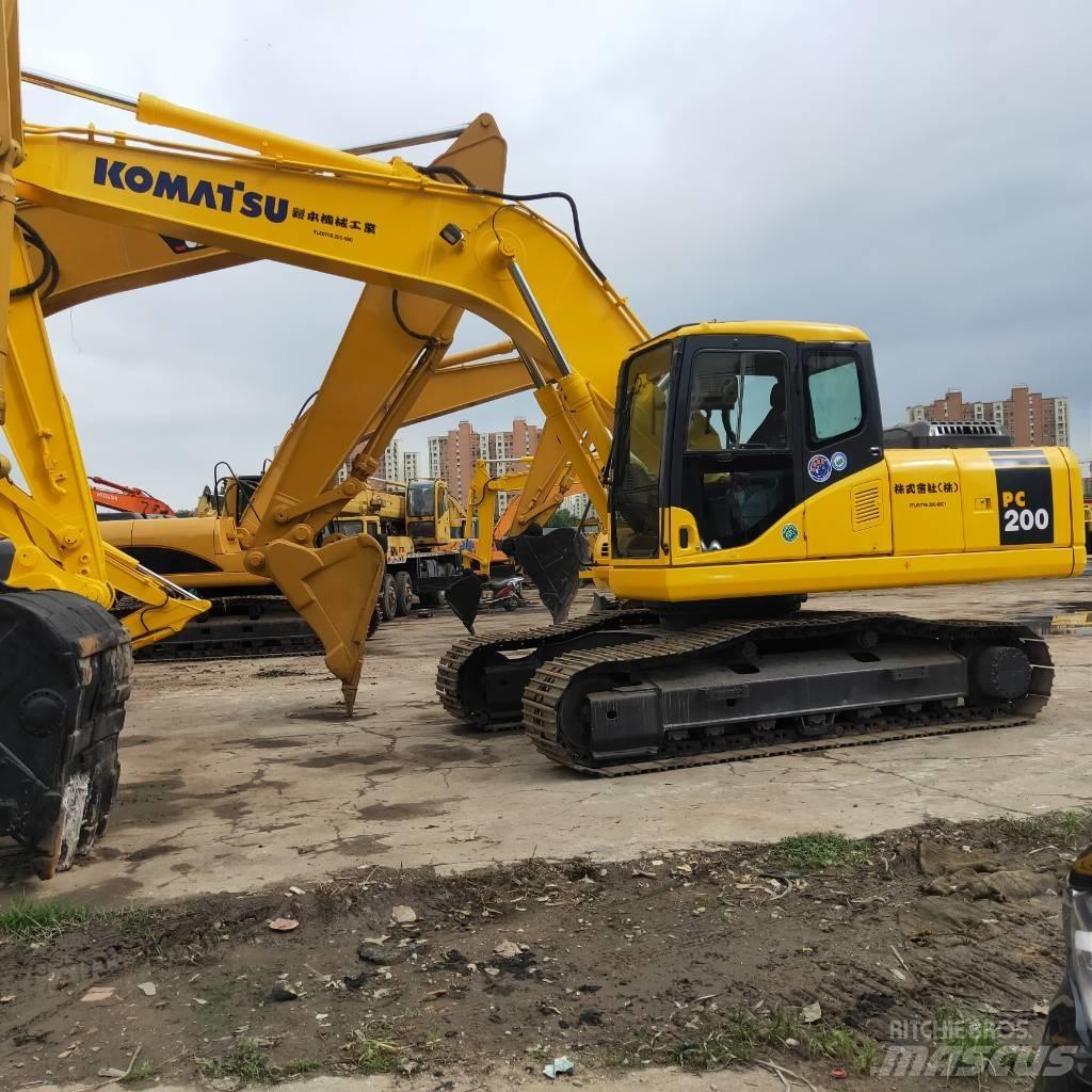 Komatsu PC200-7 Crawler excavators