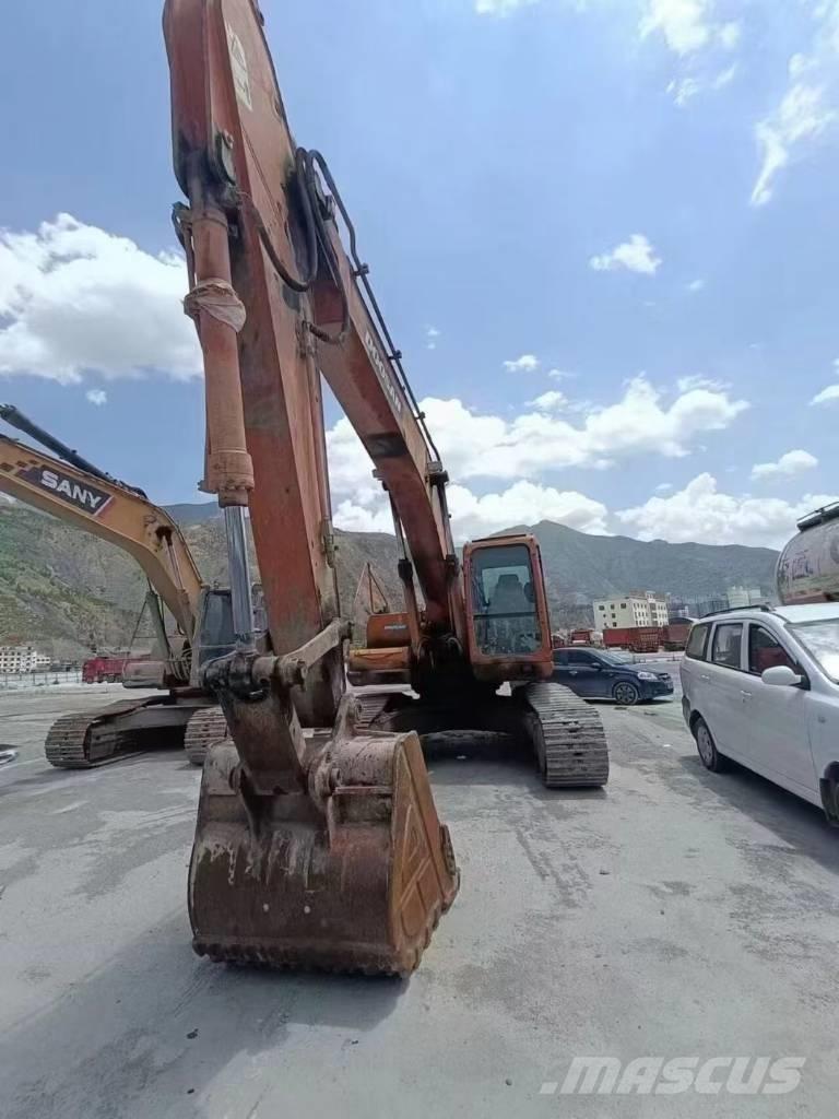 Doosan DH225LC-9 Crawler excavators