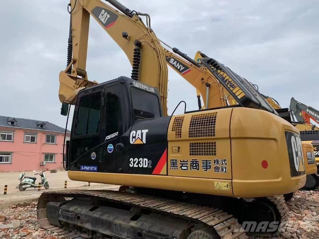 CAT 323D Crawler excavators