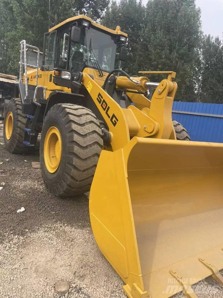 SDLG LG 956F Wheel loaders