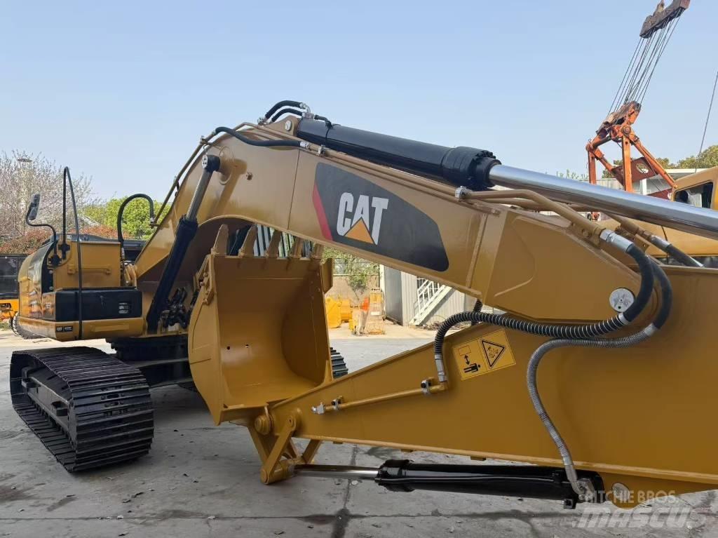 CAT 320 D2 Crawler excavators
