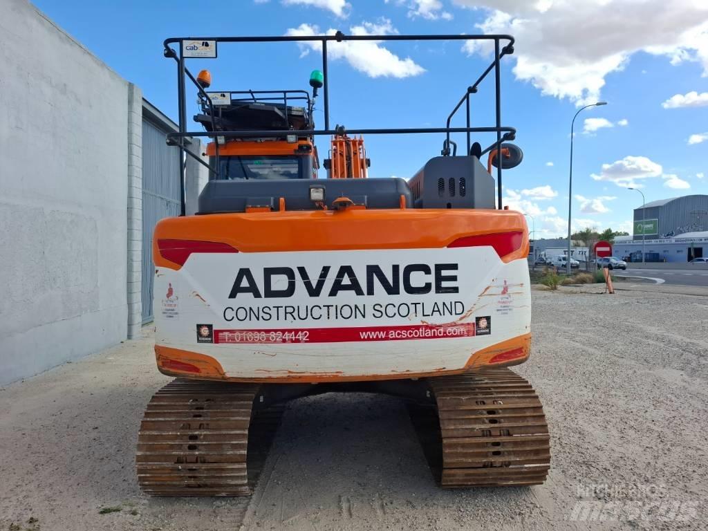 Doosan DX 140LC-5 Crawler excavators