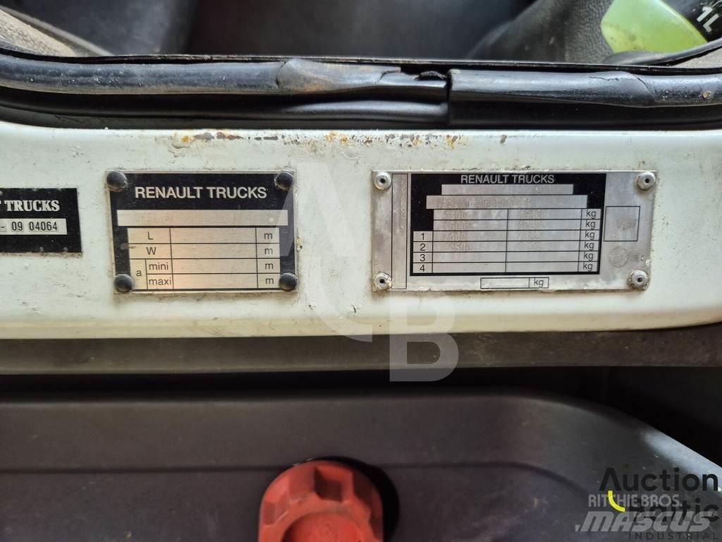 Renault PREMIUM Transport vehicles
