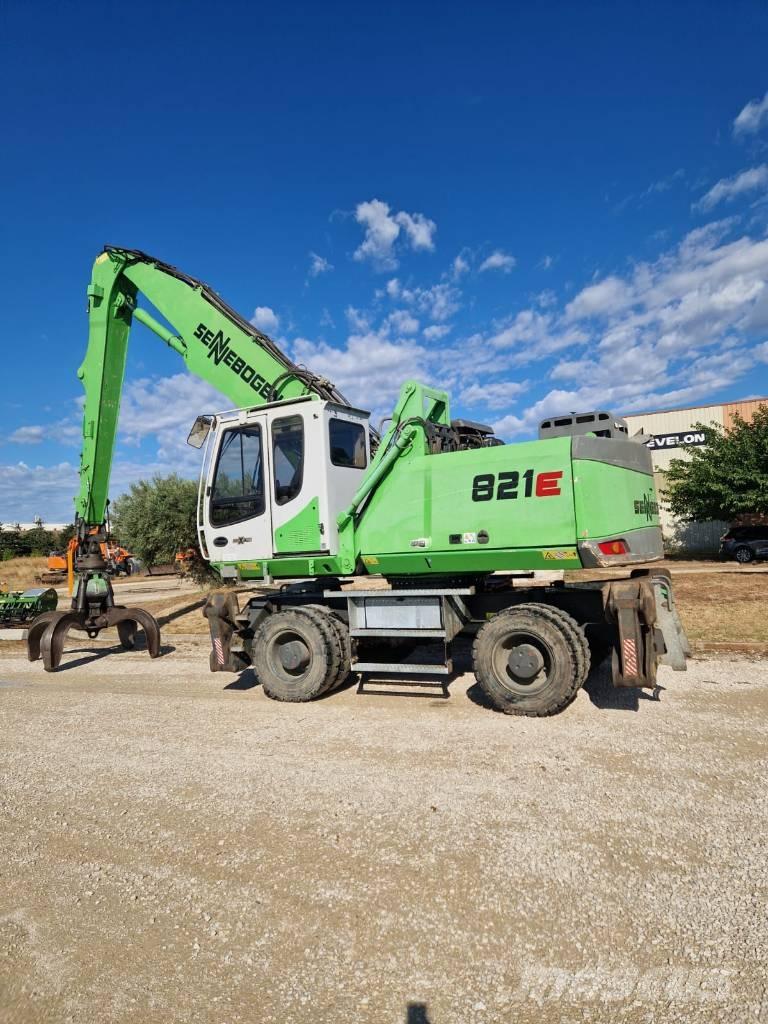 Sennebogen 821 E Wheeled excavators