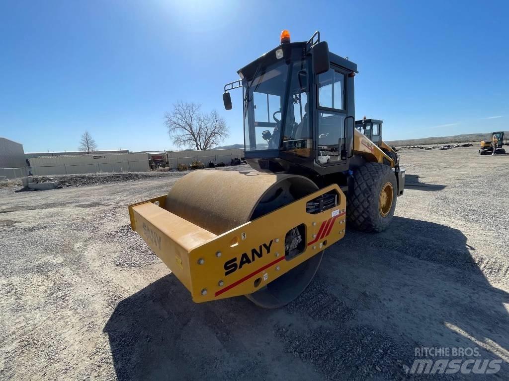 Sany SSR 120C 8 Skid steer loaders