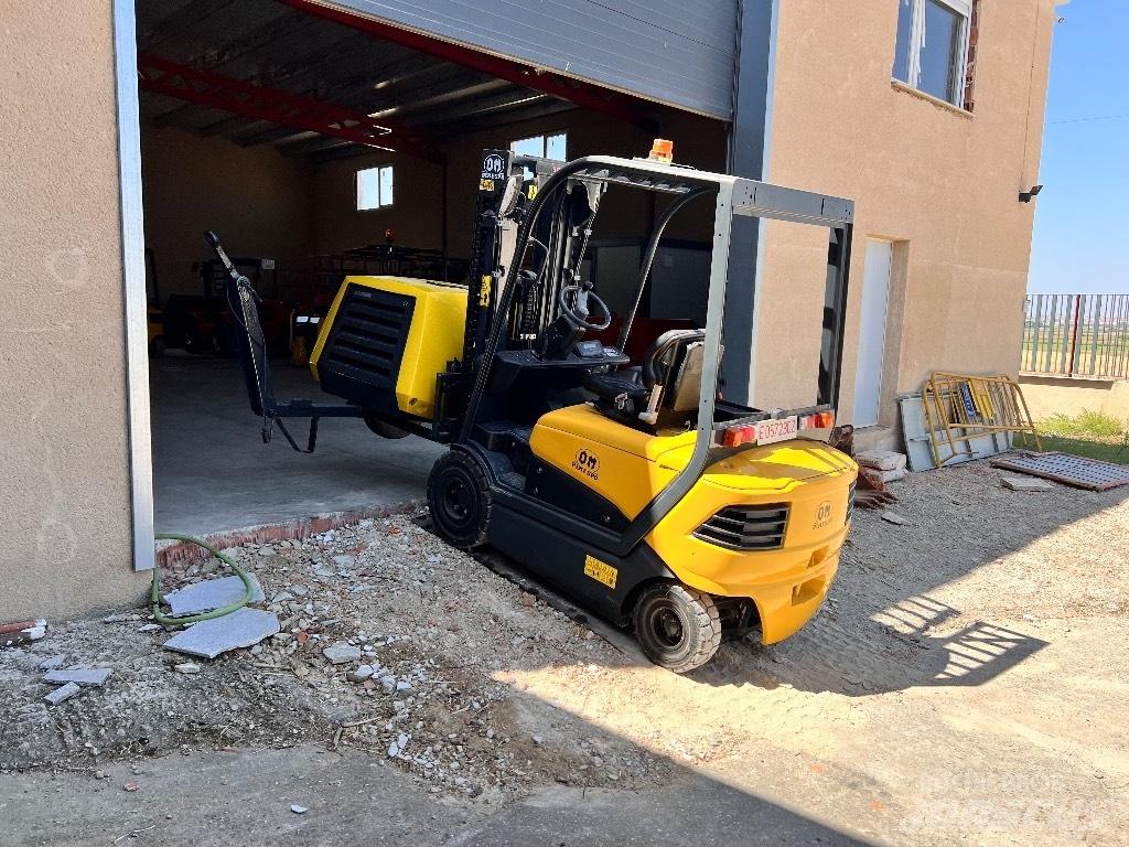 Om-Pimespo XE22 Electric forklift trucks