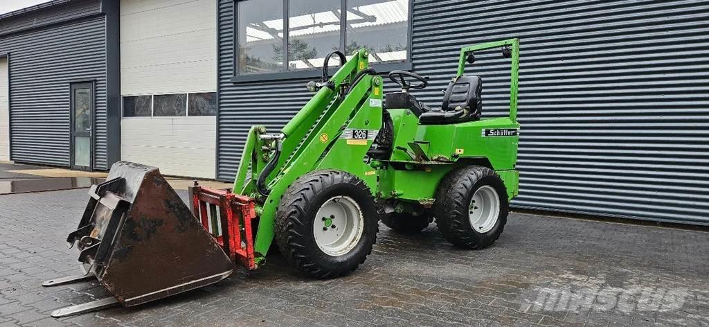 Schäffer 326 Mini loaders
