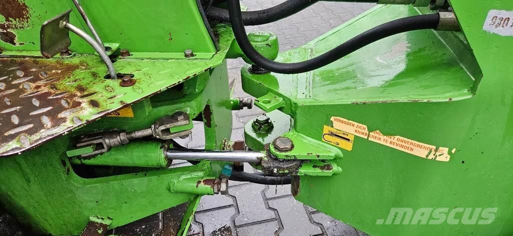 Schäffer 326 Mini loaders