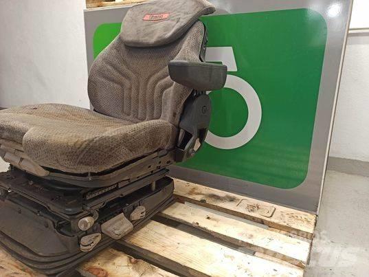 Valtra N 163 chair Cabins and interior