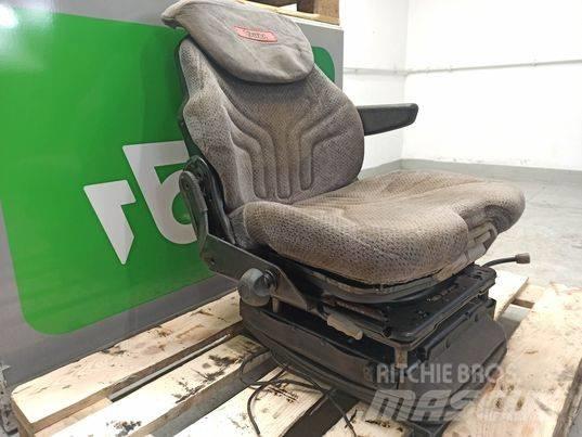 Valtra N 163 chair Cabins and interior