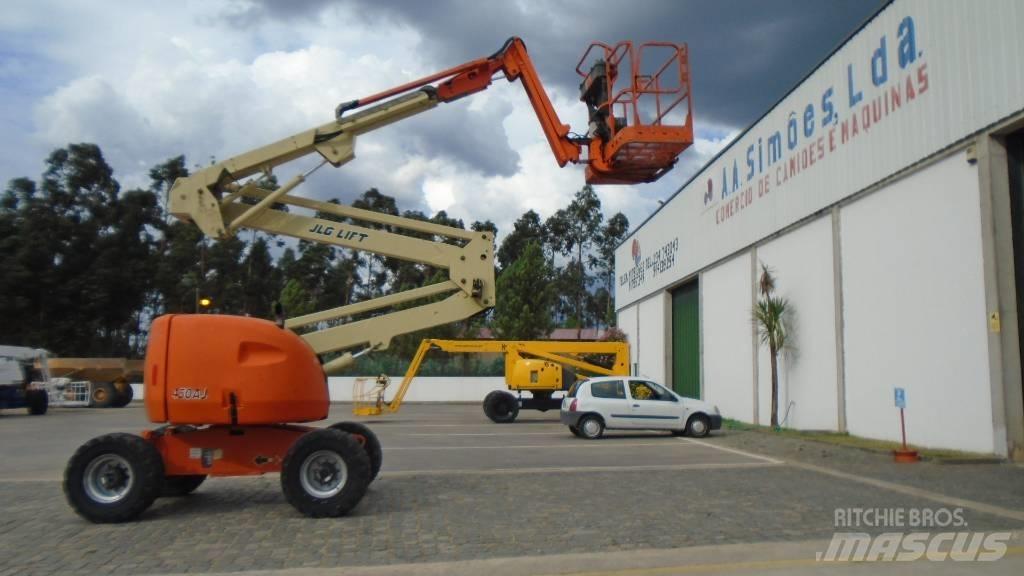 JLG 450 AJ Articulated boom lifts