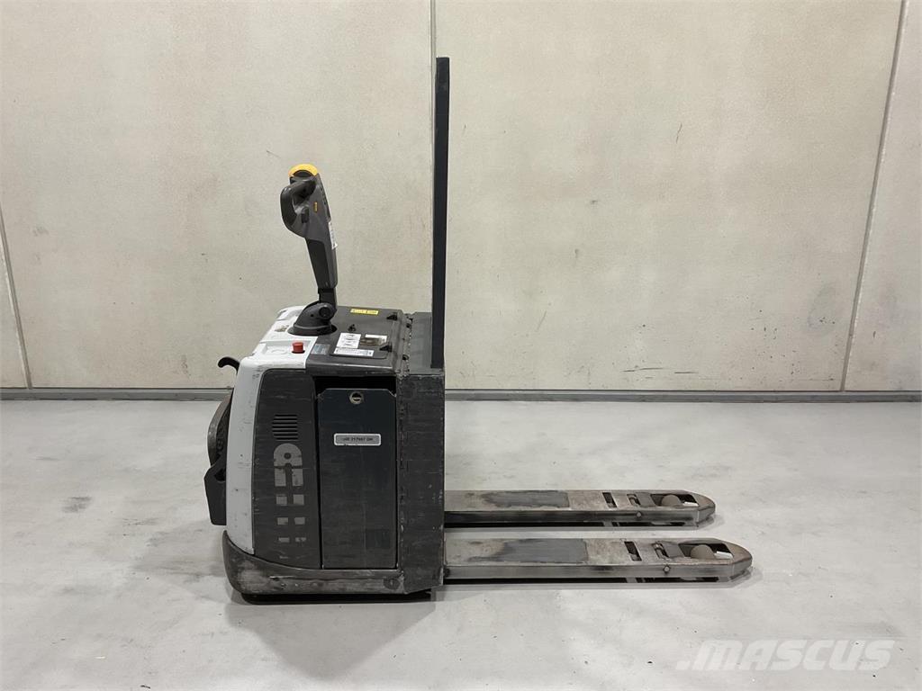 Atlet PLP200R Low lift with platform